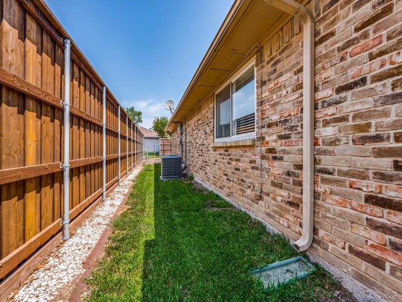 6115 Bluff Point Drive, Dallas TX 75248 - Photo 21