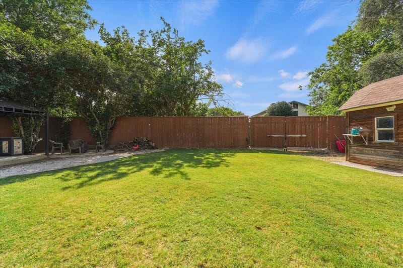 5431 Kings Manor Drive, Lake Dallas TX 75065 - Photo 24