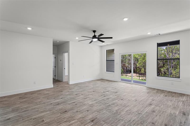 4711 Elizabeth Street, Granbury TX 76048 - Photo 13