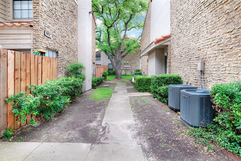 877 Dublin Drive # 1, Richardson TX 75080 - Photo 3