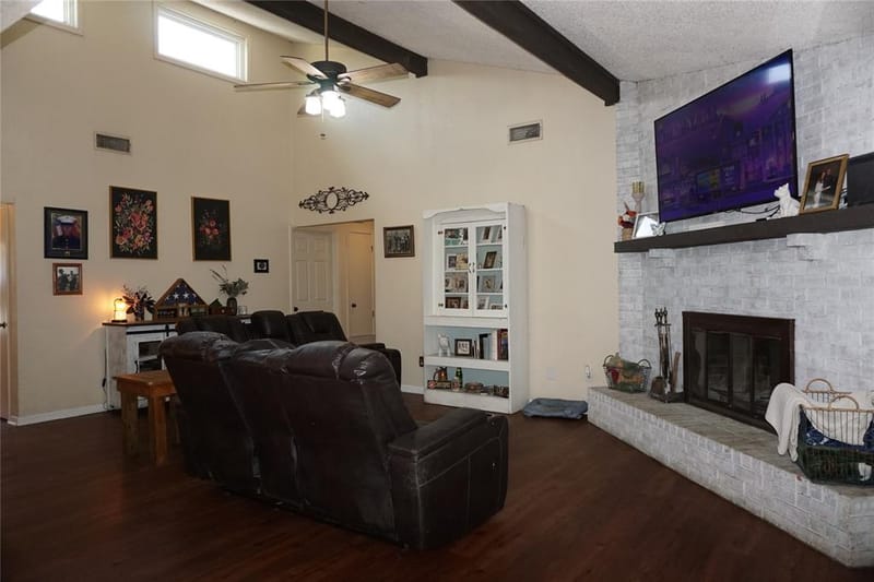 10808 Jeanell Drive, Kemp TX 75143 - Photo 2