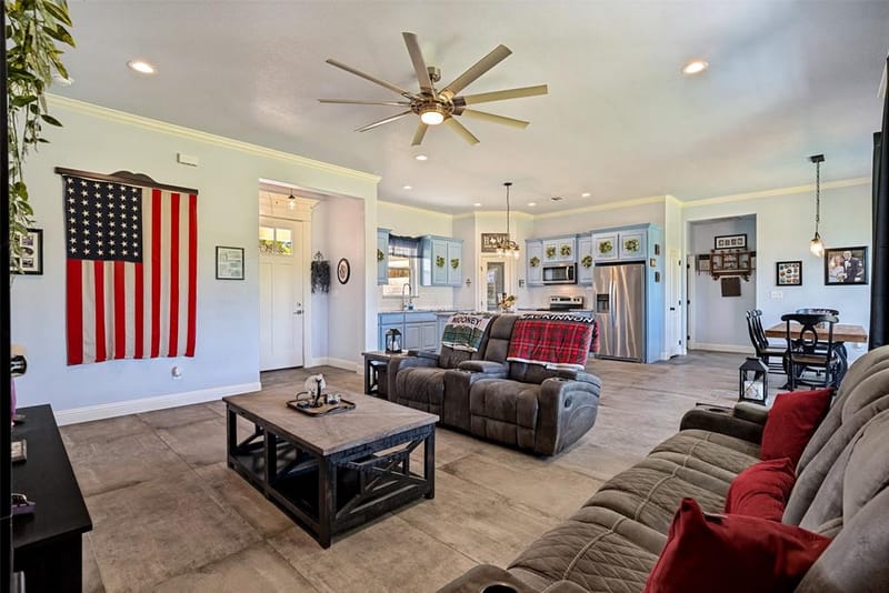 2128 Christine Drive, Granbury TX 76048 - Photo 14