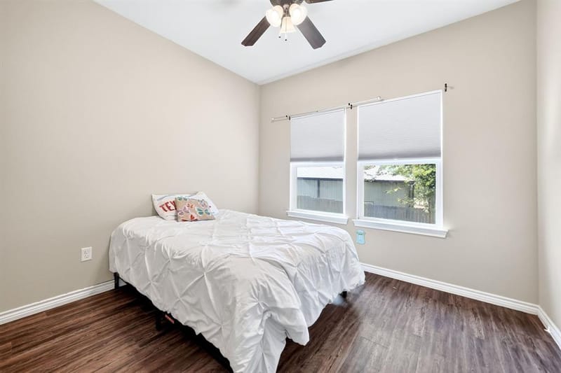 1007 Rebekah Drive, Seven Points TX 75143 - Photo 24