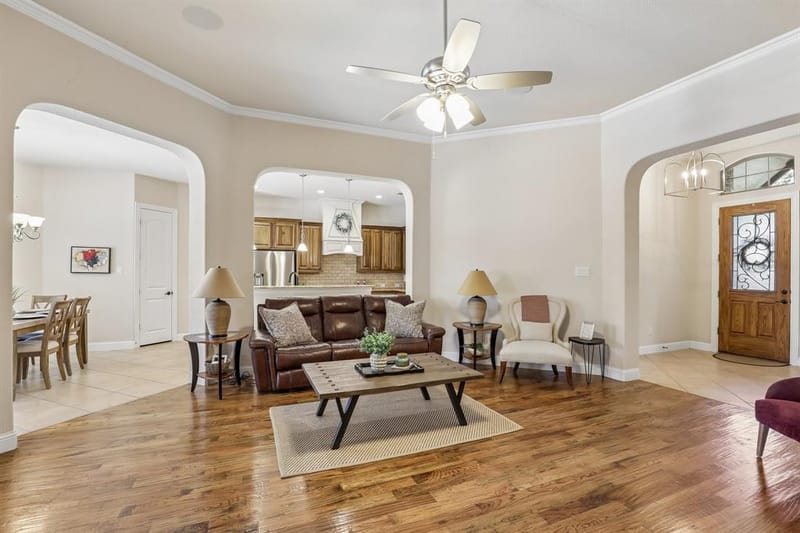 2810 Fossil Creek Drive, Midlothian TX 76065 - Photo 6