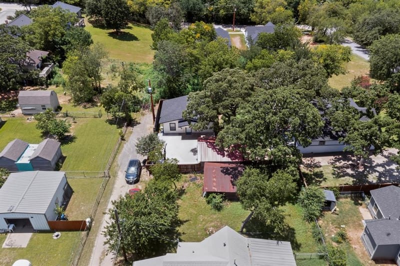 908 W Heron Street, Denison TX 75020 - Photo 29
