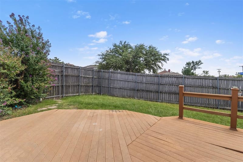 3701 Clover Hill Lane, Carrollton TX 75007 - Photo 26