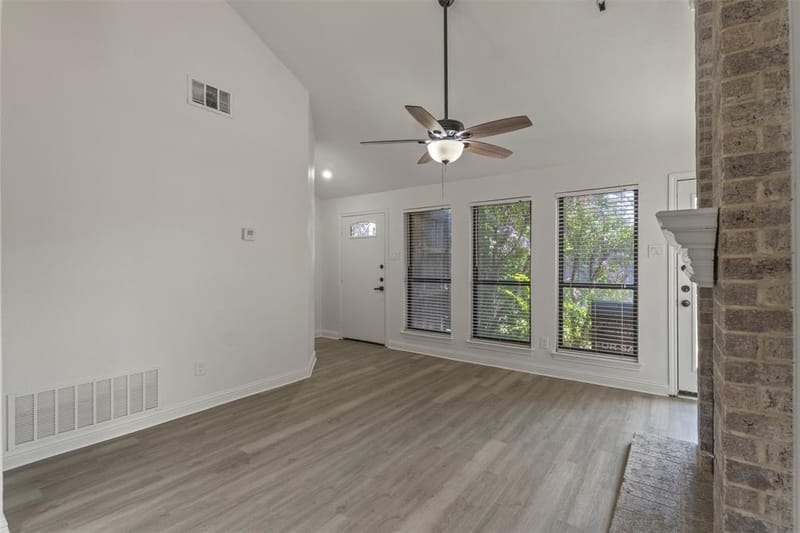 3701 Clover Hill Lane, Carrollton TX 75007 - Photo 5