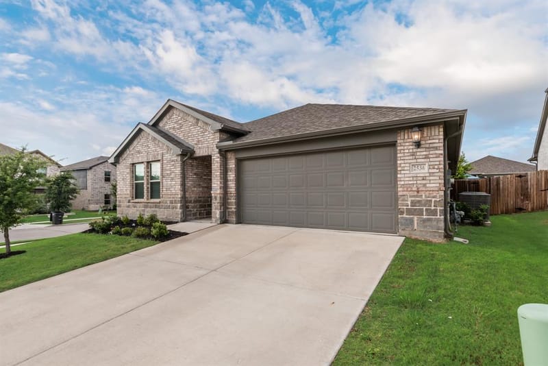 2536 Peoria Drive, Fort Worth TX 76179 - Photo 4