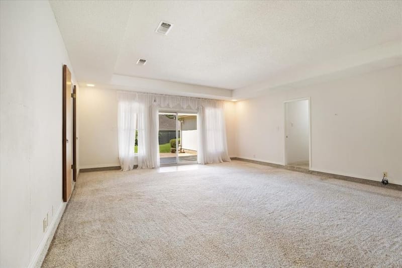 1621 Idlewood Drive, Sherman TX 75092 - Photo 5