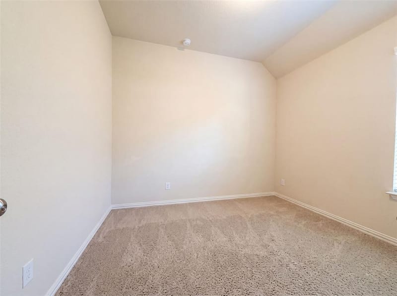 3005 S College Avenue, Decatur TX 76234 - Photo 10