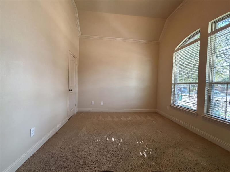 3005 S College Avenue, Decatur TX 76234 - Photo 8