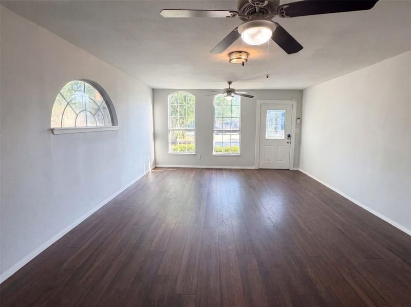 4526 S Horseshoe Trail, The Colony TX 75056 - Photo 3