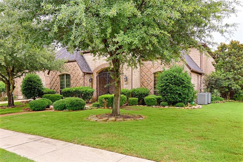 3313 Timber Glen Lane, McKinney TX 75072 - Photo 2