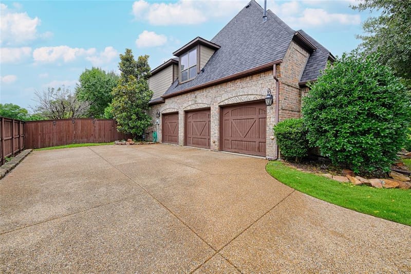 3313 Timber Glen Lane, McKinney TX 75072 - Photo 4