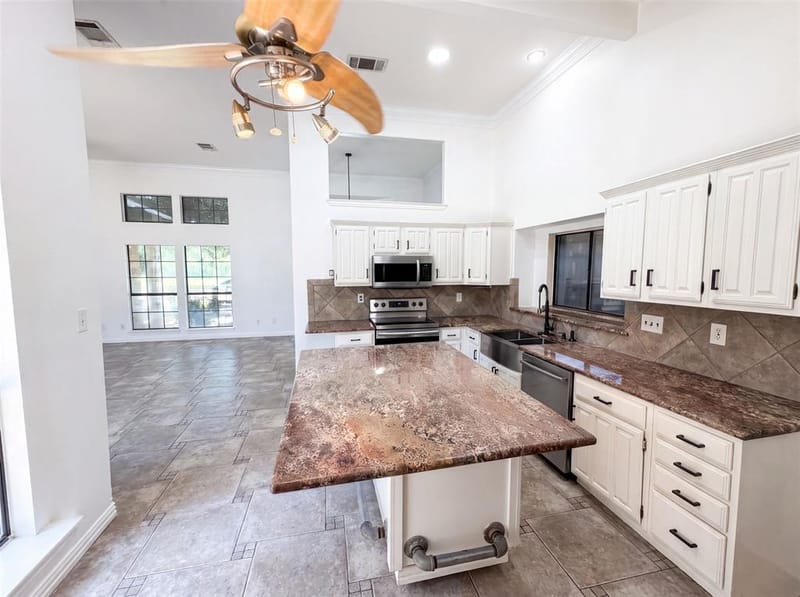 1613 Mullins Drive, Plano TX 75025 - Photo 6