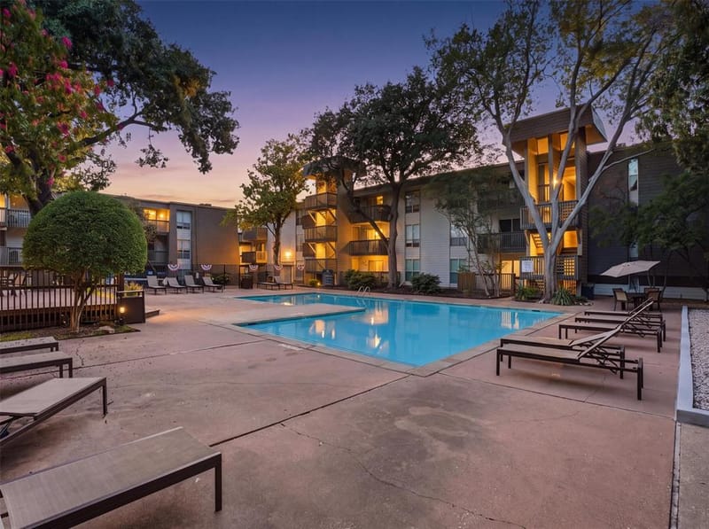 4851 Cedar Springs Road # 392, Dallas TX 75219 - Photo 24
