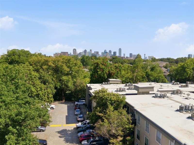 4851 Cedar Springs Road # 392, Dallas TX 75219 - Photo 30
