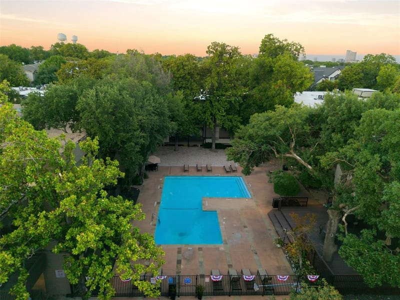 4851 Cedar Springs Road # 392, Dallas TX 75219 - Photo 25