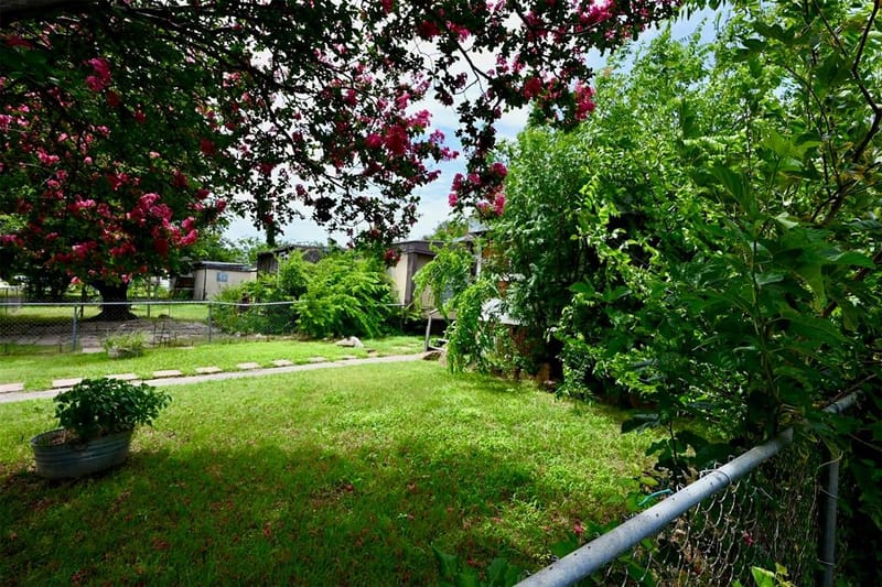 4362 Sunset Circle, The Colony TX 75056 - Photo 2