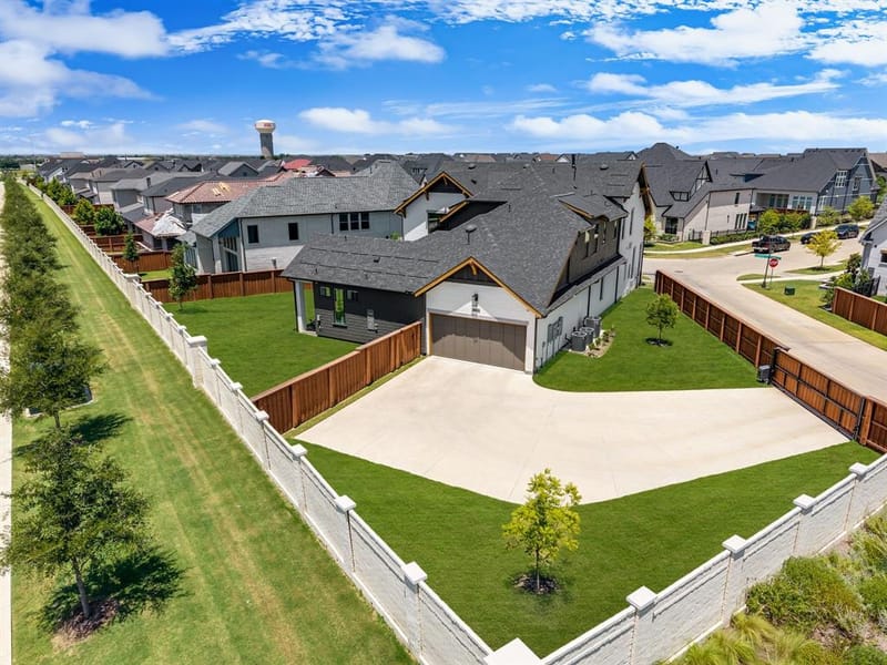 3895 Lacefield Drive, Frisco TX 75033 - Photo 37