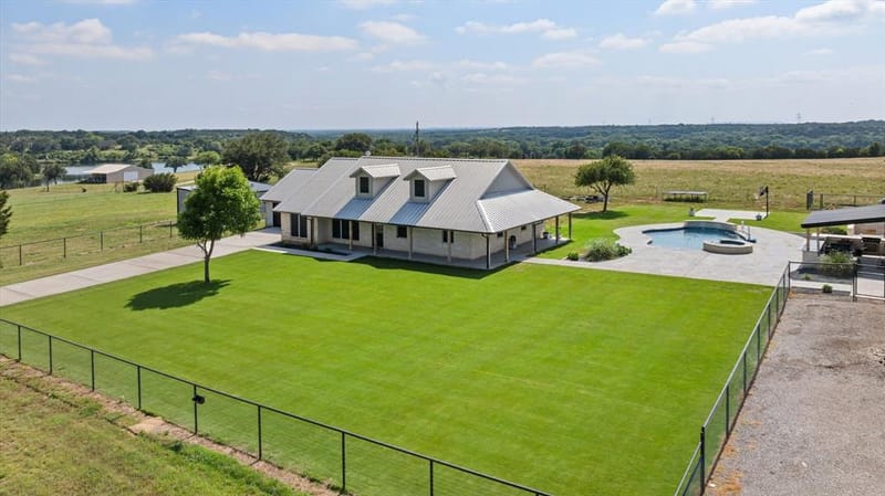 7000 Massey Road, Granbury TX 76049 - Photo 5