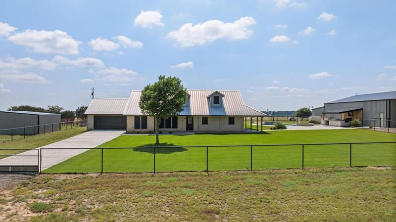 7000 Massey Road, Granbury TX 76049 - Photo 20