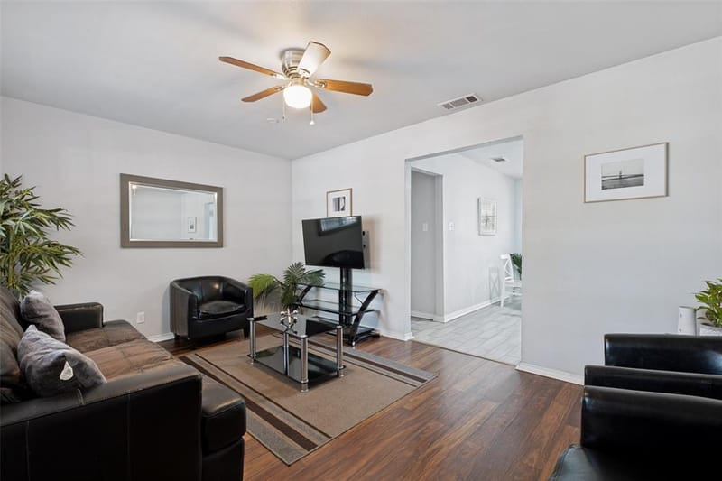 6810 Marla Drive, Dallas TX 75217 - Photo 6