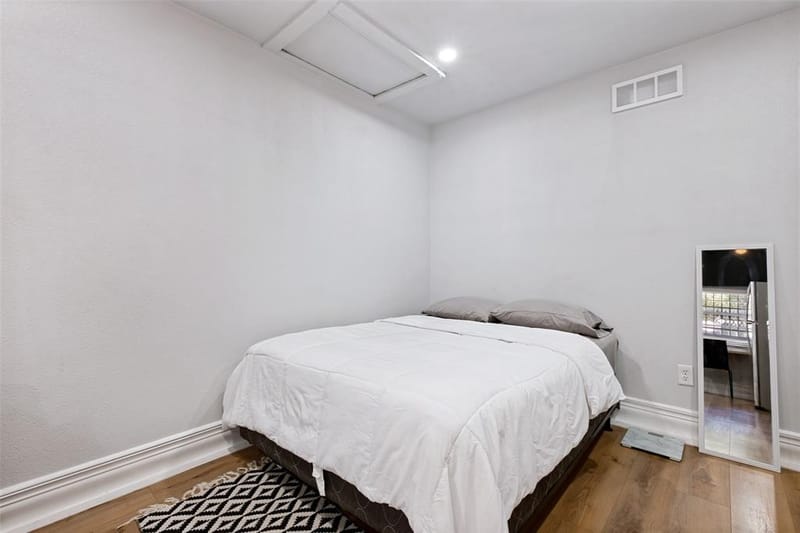 6810 Marla Drive, Dallas TX 75217 - Photo 22