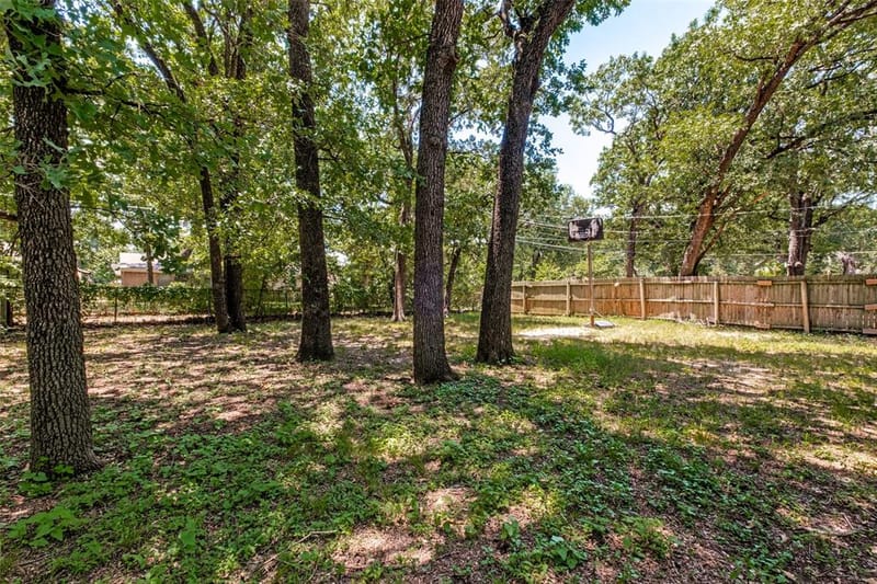 6810 Marla Drive, Dallas TX 75217 - Photo 25