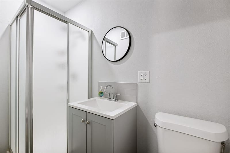 6810 Marla Drive, Dallas TX 75217 - Photo 21