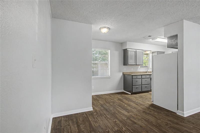 1205 SE 14th Street, Mineral Wells TX 76067 - Photo 13