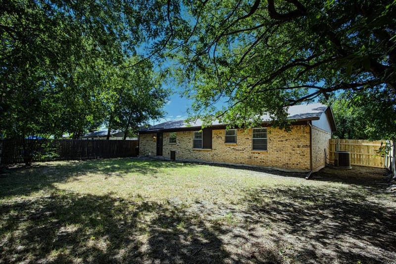 1205 SE 14th Street, Mineral Wells TX 76067 - Photo 30