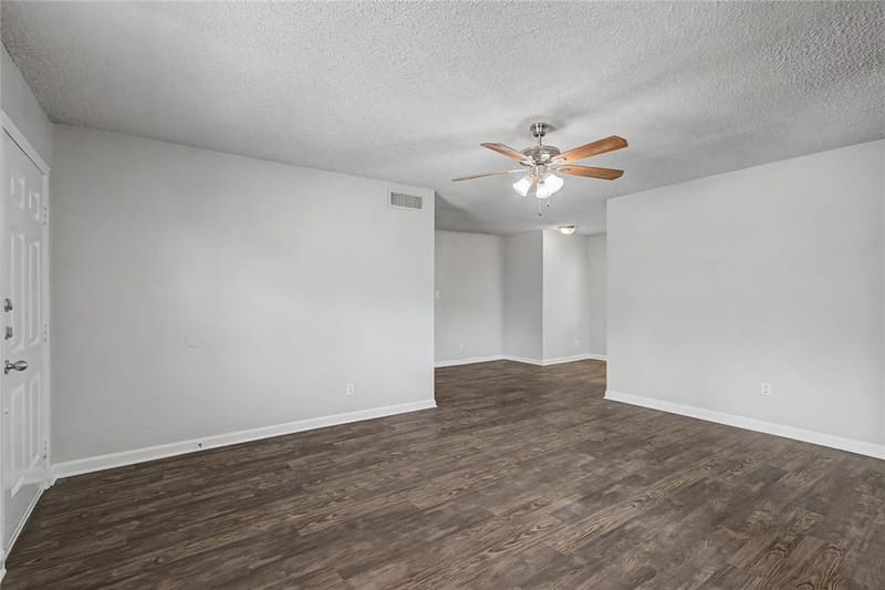 1205 SE 14th Street, Mineral Wells TX 76067 - Photo 4