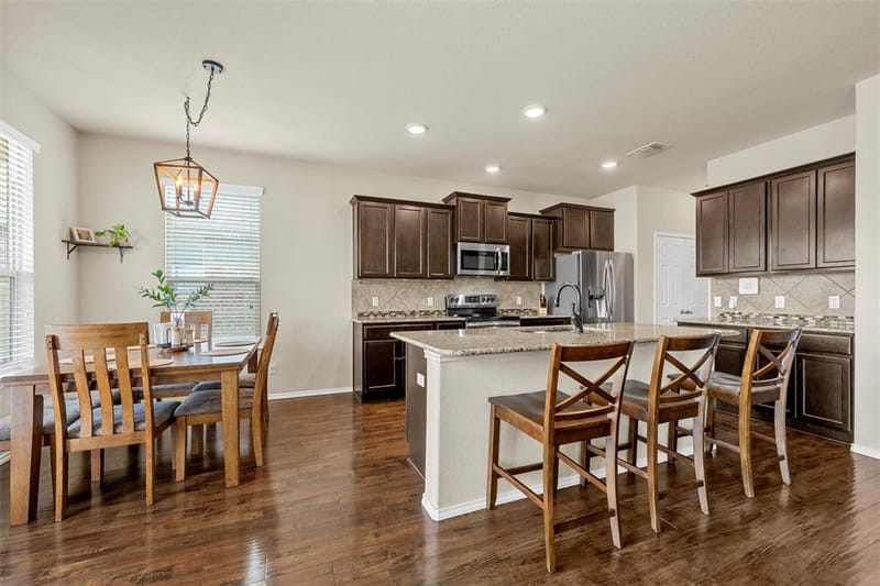 11116 Whitlock Drive, Lorena TX 76655 - Photo 9