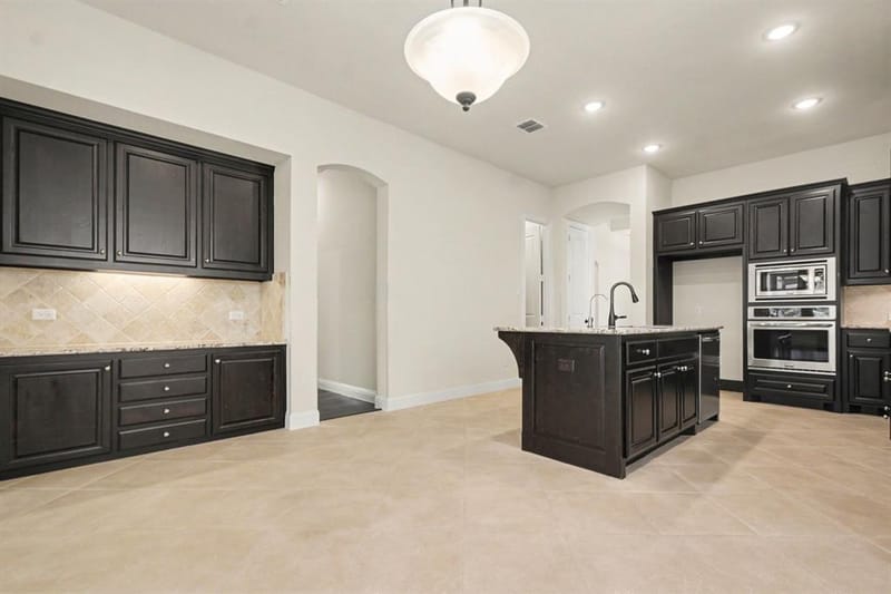12236 Curry Creek Drive, Frisco TX 75035 - Photo 12