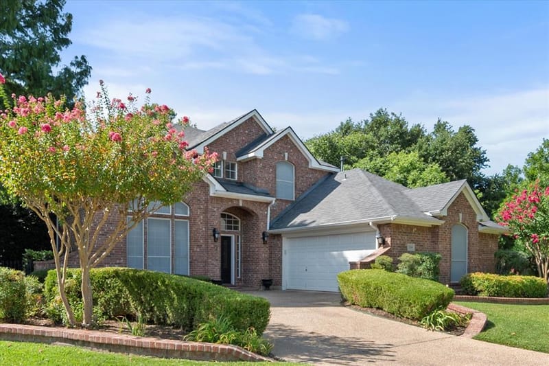 1200 Danbury Drive, Mansfield TX 76063