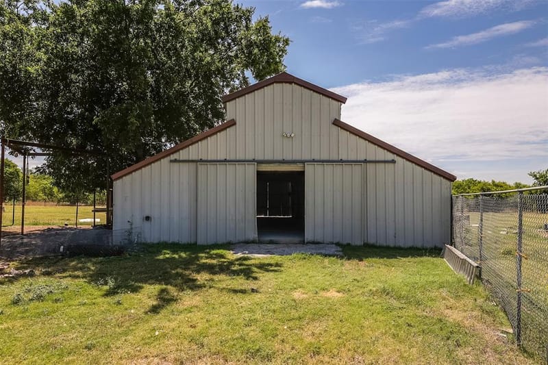 6712 SUNDANCE Circle, Joshua TX 76058 - Photo 5