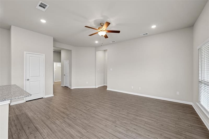 3208 Dotavio Road, Waco TX 76655 - Photo 6