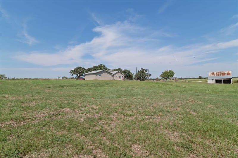 3200 County Road 155, Whitesboro TX 76273 - Photo 23