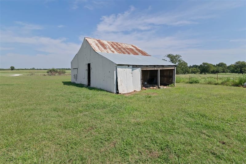 3200 County Road 155, Whitesboro TX 76273 - Photo 20