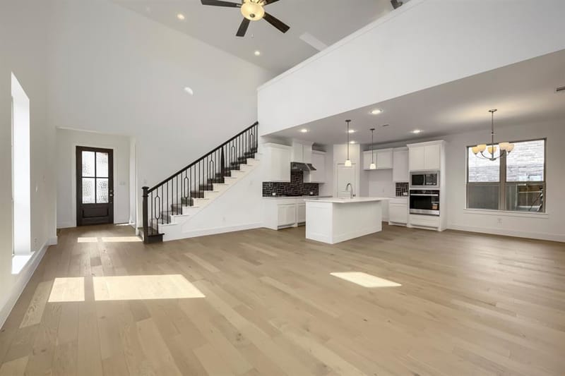 1724 Truro Lane, Fort Worth TX 76052 - Photo 3