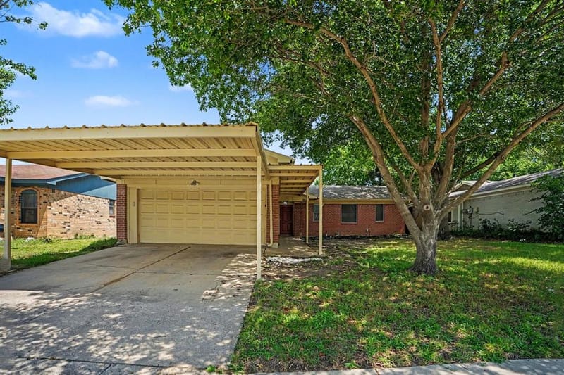 6641 Fair Meadows Drive, Watauga TX 76148 - Photo 2