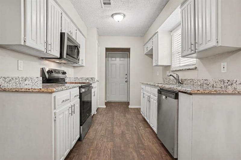 6641 Fair Meadows Drive, Watauga TX 76148 - Photo 5