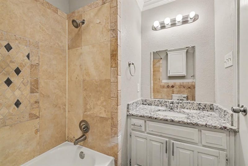 6641 Fair Meadows Drive, Watauga TX 76148 - Photo 15