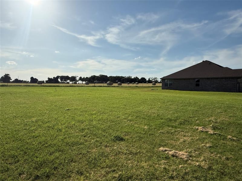109 Cool Meadows Court, Millsap TX 76066 - Photo 36