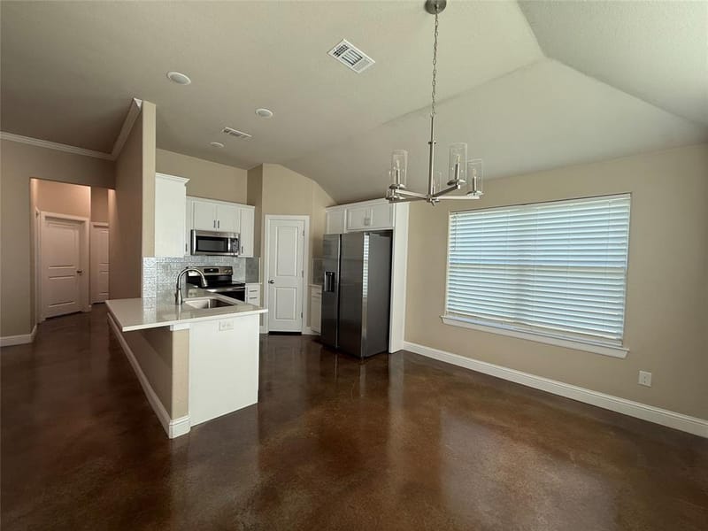 109 Cool Meadows Court, Millsap TX 76066 - Photo 14
