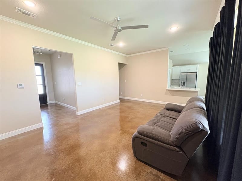 109 Cool Meadows Court, Millsap TX 76066 - Photo 8