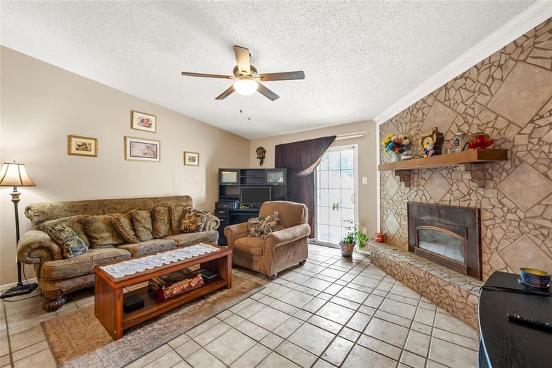 2105 Real Drive, Woodway TX 76712 - Photo 9