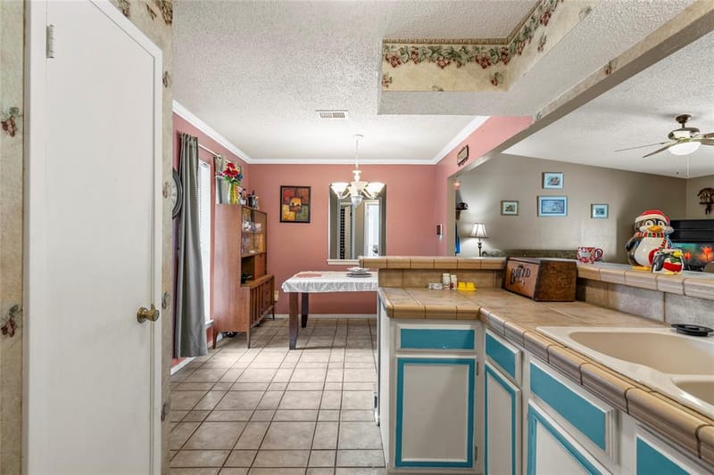 2105 Real Drive, Woodway TX 76712 - Photo 14