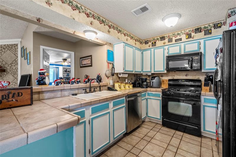2105 Real Drive, Woodway TX 76712 - Photo 15